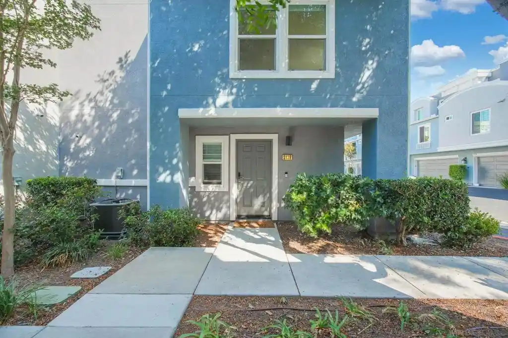 Photo 1 of Townhouse for sale at 3138 Lighthouse Ridge, San Diego, CA 92110 | MLS# 260018149SD | Listing updated on 2026-09-23