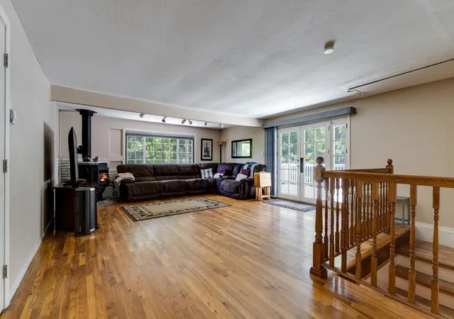 Photo 3 of Single family home for sale at 9655 Glen Arbor Rd, Ben Lomond, CA 95005 | MLS# ML82054998 | Listing updated on 2026-09-28