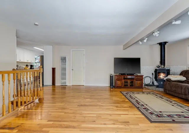 Photo 4 of Single family home for sale at 9655 Glen Arbor Rd, Ben Lomond, CA 95005 | MLS# ML82054998 | Listing updated on 2026-09-28