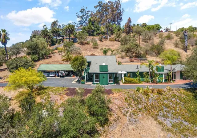 Photo 1 of Single family home for sale at 4439 La Canada, Fallbrook, CA 92028 | MLS# NDP2607009 | Listing updated on 2026-09-10