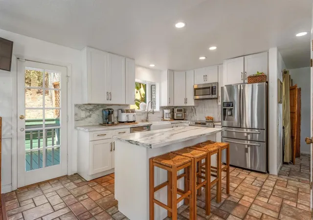 3rd image of 4439 La Canada, Fallbrook, CA 92028 | MLS# NDP2607009