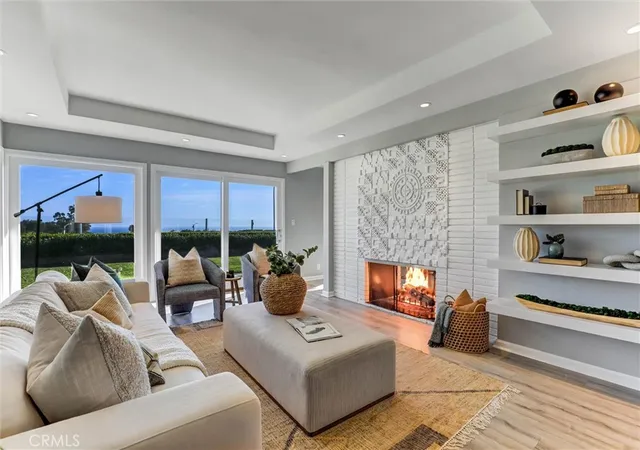 Photo 2 of Single family home for sale at 4709 Cortland, Corona Del Mar, CA 92625 | MLS# NP26160186 | Listing updated on 2026-10-10