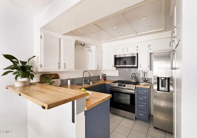 5th image of 110 N Everett, Glendale, CA 91206