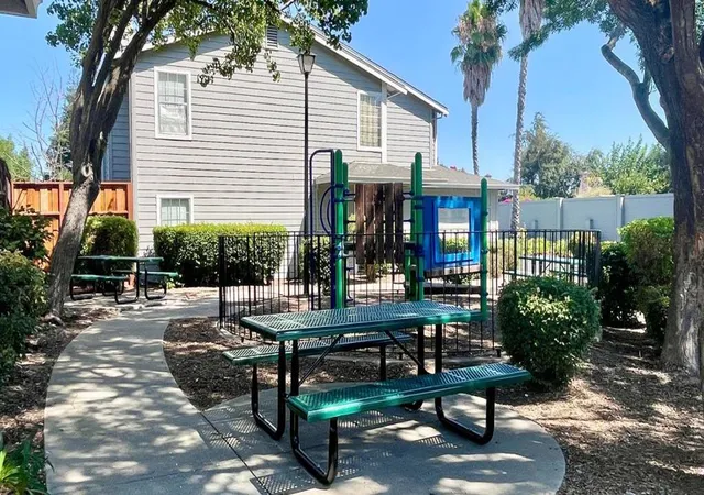 Photo 33 of Townhouse for sale at 127 Harris Cir, Bay Point, CA 94565 | MLS# ML82055398 | Listing updated on 2026-09-30