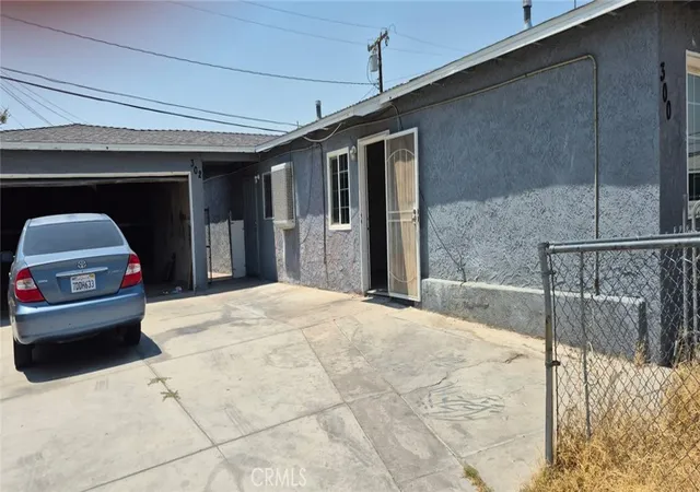 Multi family home for sale at 300 Mary Anne, Barstow, CA 92311 | MLS# DW26161979