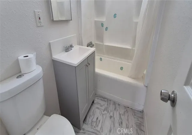 Photo 3 of Multi family home for sale at 300 Mary Anne, Barstow, CA 92311 | MLS# DW26161979 | Listing updated on 2026-09-25