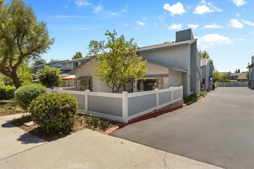Listing Photo 1 - Condo for sale in 900 W Sierra Madre located at 900 W Sierra Madre, Azusa, CA 91702 - Unit #44