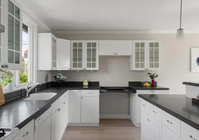 5th image of 377 Hillside Blvd, Daly City, CA 94014 | MLS# ML82055409
