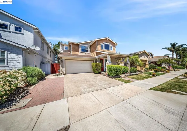 Photo 3 of Single family home for sale at 921 Sawyer Way, Brentwood, CA 94513 | MLS# 41142760 | Listing updated on 2026-10-08