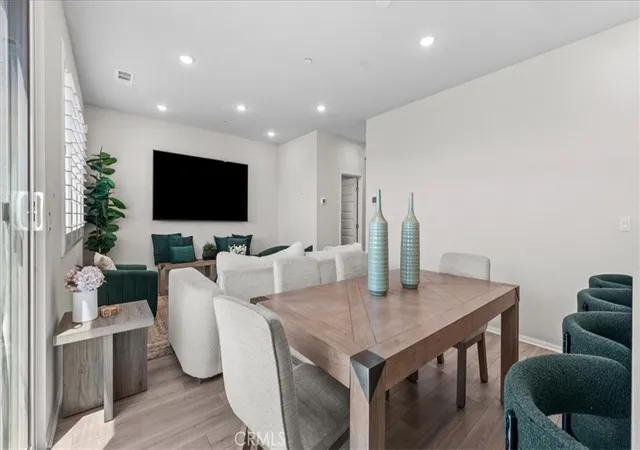 5th image of 2015 Bergamot St, Redlands, CA 92374 | MLS# CV26161919