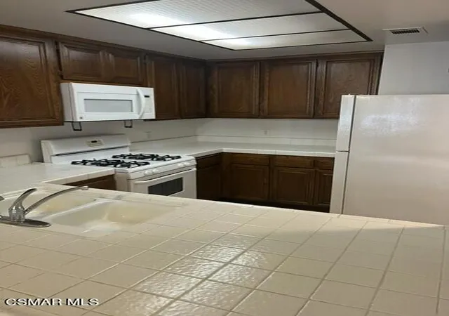 Photo 3 of Condo for sale at 1119 Via Montoya #20, Camarillo, CA 93010 | MLS# 226003542 | Listing updated on 2026-09-29
