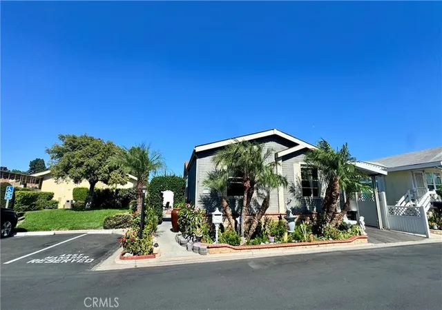 Photo 3 of Manufactured home for sale at 10550 Western #61, Stanton, CA 90680 | MLS# SB26161878 | Listing updated on 2026-09-16