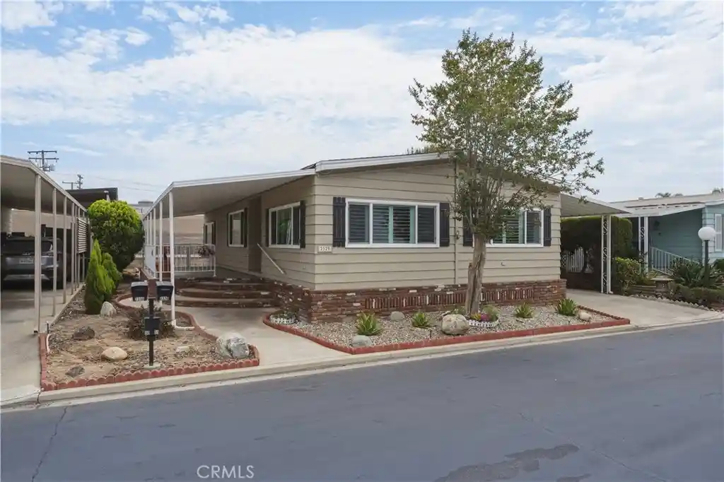 Photo 1 of Manufactured home for sale at 2320 Lake Glen #51, La Habra, CA 90631 | MLS# PW26162226 | Listing updated on 2026-07-26