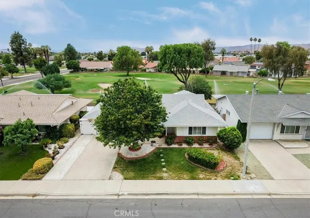 Photo 1 of Sale Pending at 451 Olympia, Hemet, CA 92543 | MLS# SW26161521 | Listing updated on 2026-10-06