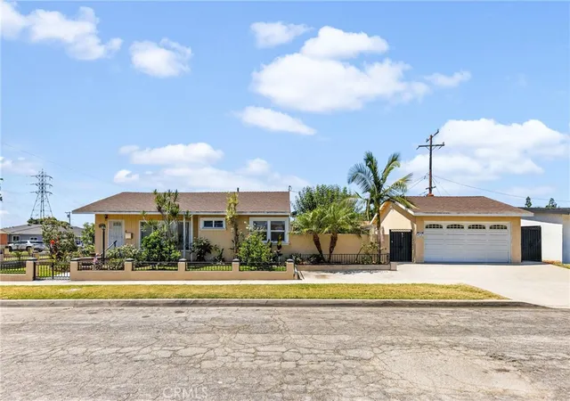 Photo 3 of Single family home for sale at 9848 La Docena Ln, Pico Rivera, CA 90660 | MLS# AR26126437 | Listing updated on 2026-09-02