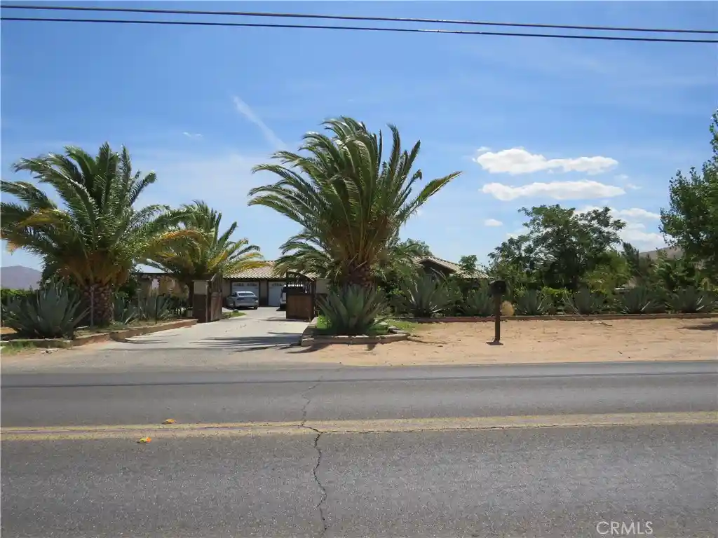 Photo 1 of Single family home for sale at 10247 Kiowa, Apple Valley, CA 92308 | MLS# HD26162344 | Listing updated on 2026-10-20
