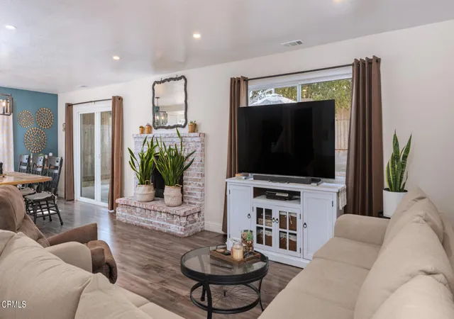 Photo 2 of Single family home for sale at 211 Menlo Dr, Buellton, CA 93427 | MLS# V1-37808 | Listing updated on 2026-09-07