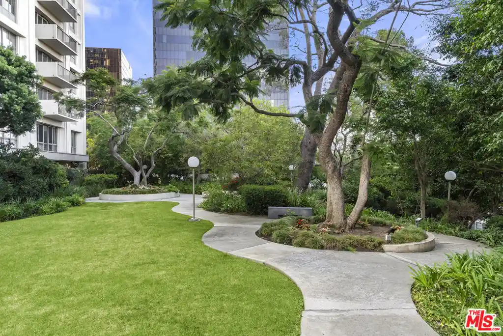 Listing Photo 46 - Condo for sale in 2160 Century Pkwy located at 2160 Century Pkwy, Los Angeles, CA 90067 - Unit #702