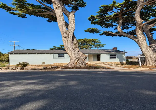 Photo 1 of Single family home for sale at 1046 Balboa, Pacific Grove, CA 93950 | MLS# ML82055504 | Listing updated on 2026-10-11