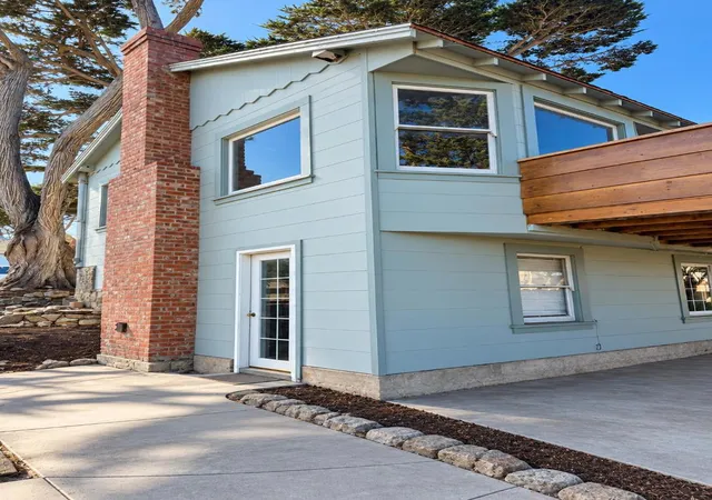 Photo 3 of Single family home for sale at 1046 Balboa, Pacific Grove, CA 93950 | MLS# ML82055504 | Listing updated on 2026-10-11