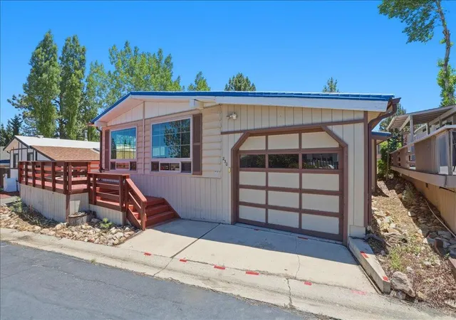 Photo 3 of Manufactured home for sale at 391 Montclair Dr #230, Big Bear City, CA 92314 | MLS# 219150703DA | Listing updated on 2026-10-08