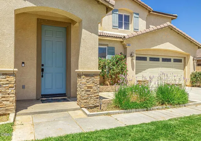 Photo 2 of Single family home for sale at 43651 Tahoe Way, Lancaster, CA 93536 | MLS# V1-37814 | Listing updated on 2026-10-28