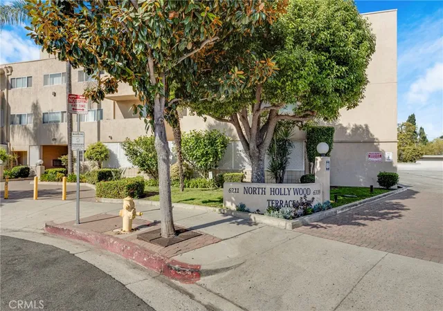 Photo 2 of Condo for sale at 6339 Morse #202, North Hollywood, CA 91606 | MLS# GD26162580 | Listing updated on 2026-09-26