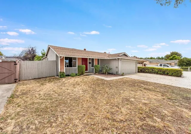 Photo 2 of Single family home for sale at 1868 Anne Marie Ct, San Jose, CA 95132 | MLS# ML82055328 | Listing updated on 2026-10-11