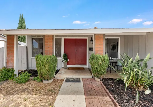 Photo 3 of Single family home for sale at 1868 Anne Marie Ct, San Jose, CA 95132 | MLS# ML82055328 | Listing updated on 2026-10-11