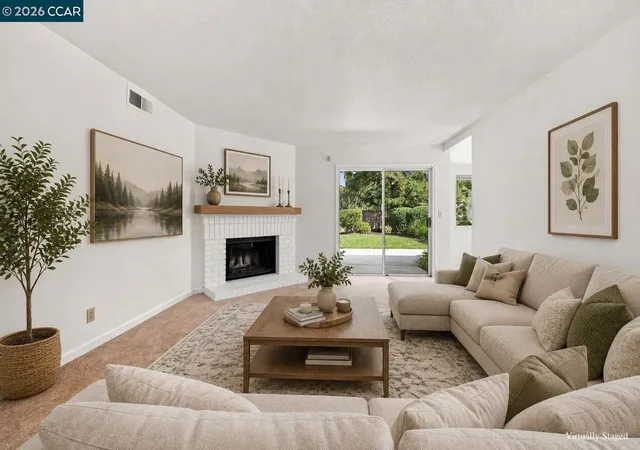 Photo 2 of Sale Pending at 147 Summerset Ct, San Ramon, CA 94583 | MLS# 41142847 | Listing updated on 2026-09-25