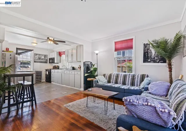 Photo 3 of Sale Pending at 44 Parrott St, Vallejo, CA 94590 | MLS# 41142855 | Listing updated on 2026-09-24