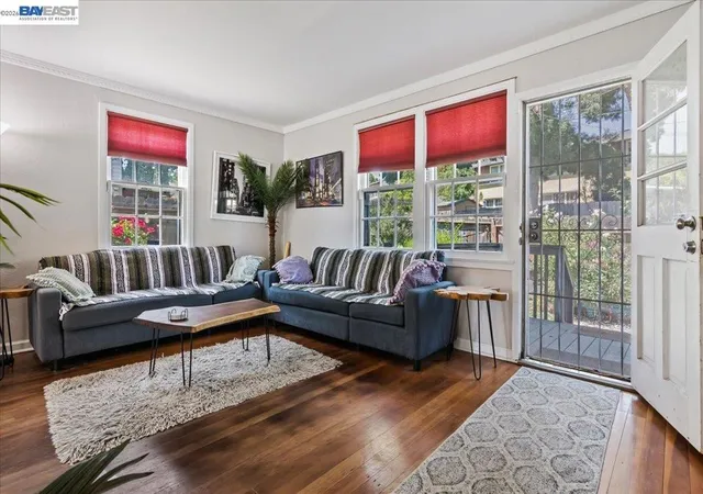 Photo 4 of Sale Pending at 44 Parrott St, Vallejo, CA 94590 | MLS# 41142855 | Listing updated on 2026-09-24