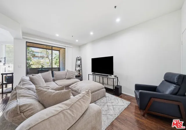Photo 3 of Condo for sale at 2559 Plz Del Amo #213, Torrance, CA 90503 | MLS# 26864349 | Listing updated on 2026-09-02