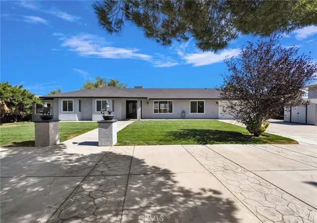 3rd image of 18287 Ranchero Rd, Hesperia, CA 92345 | MLS# HD26162776