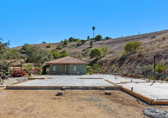 Photo 1 of Single family home for sale at 2777 Kingridge Dr, Fallbrook, CA 92028 | MLS# NDP2607052 | Listing updated on 2026-09-13