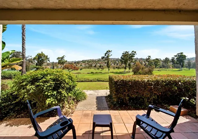 Photo 3 of Sale Pending at 2510 Navarra #505, Carlsbad, CA 92009 | MLS# 260018285SD | Listing updated on 2026-09-17