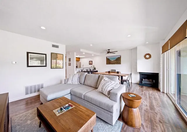 Photo 4 of Sale Pending at 2510 Navarra #505, Carlsbad, CA 92009 | MLS# 260018285SD | Listing updated on 2026-09-17