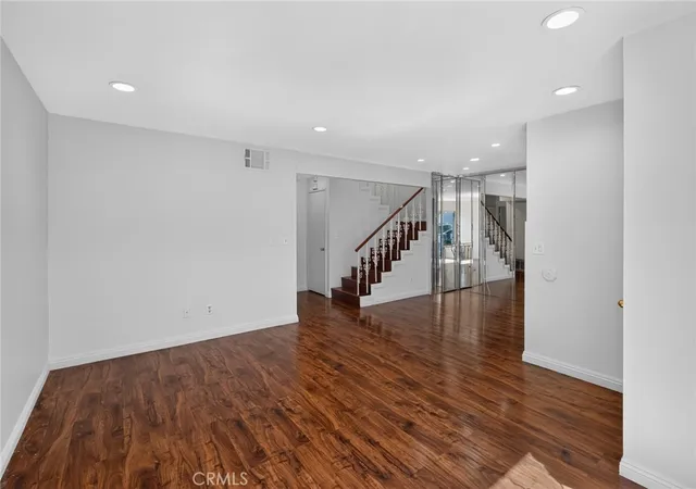 Listing Photo 4 - Condo for sale in building located at 5130 W 1st, Santa Ana, CA 92703 - Unit #E
