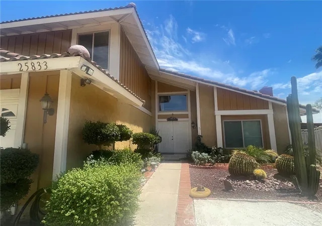 Single family home for sale at 25833 Sweetleaf St, Moreno Valley, CA 92553 | MLS# IV26162997 | Listing updated on 2026-10-10