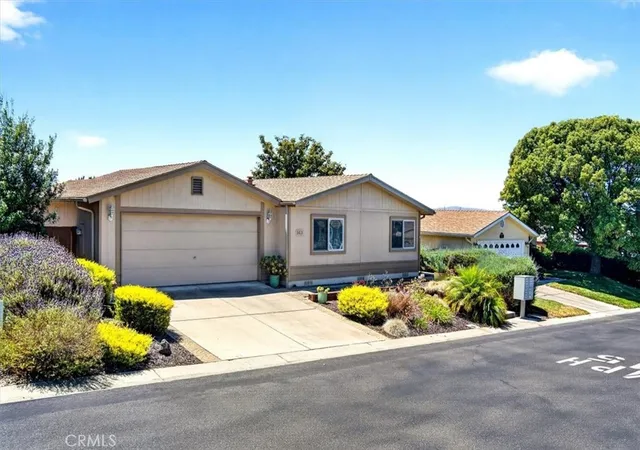 Photo 3 of Manufactured home for sale at 968 S White Dove Dr, Santa Maria, CA 93455 | MLS# PI26162588 | Listing updated on 2026-09-18