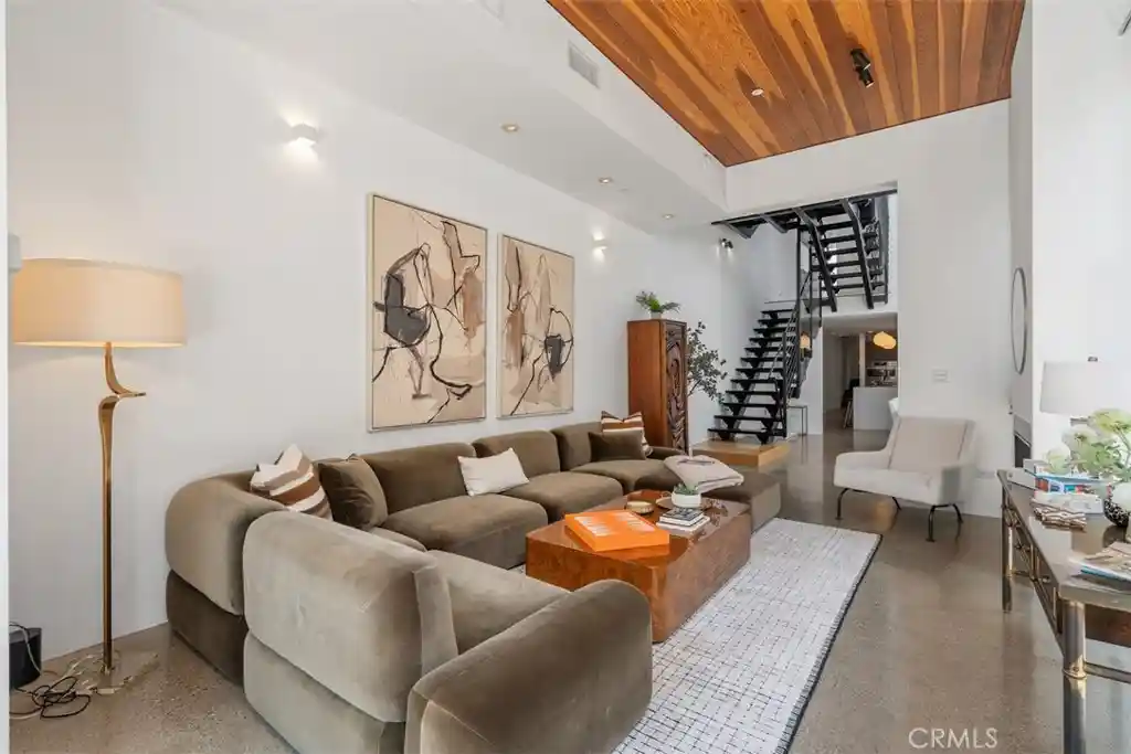 Photo 1 of Single family home for sale at 417 1/2 Sunset, Venice, CA 90291 | MLS# OC26148004 | Listing updated on 2026-08-16