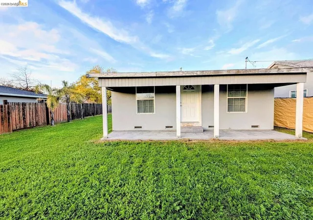 Photo 2 of Single family home for sale at 363 Ford Rd, Sacramento, CA 95838 | MLS# 41142912 | Listing updated on 2026-09-08