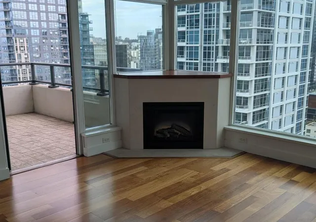 Listing Photo 1 - Condo for sale in building located at 1205 Pacific Hwy, San Diego, CA 92101 - Unit #2504