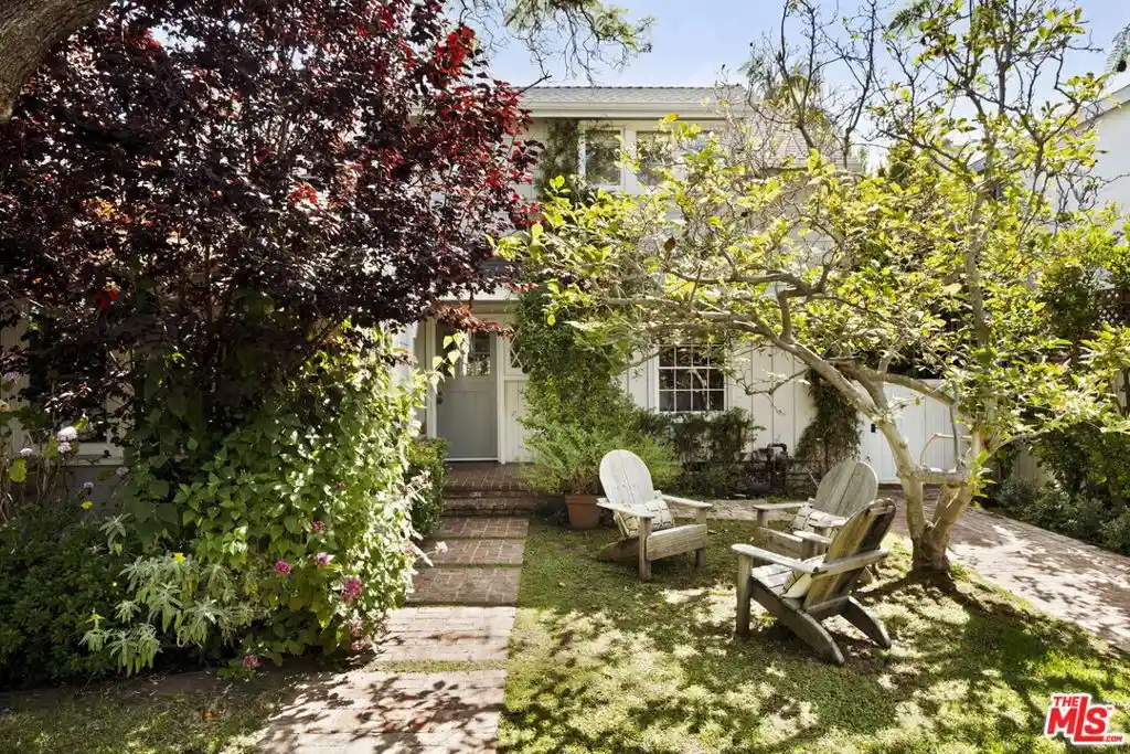 Photo 1 of Sale Pending at 228 S Anita Ave, Los Angeles, CA 90049 | MLS# 26862003 | Listing updated on 2026-08-10