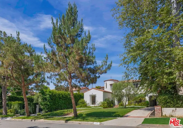 Photo 3 of Mansion for sale at 619 N Sierra Dr, Beverly Hills, CA 90210 | MLS# 26862807 | Listing updated on 2026-09-29