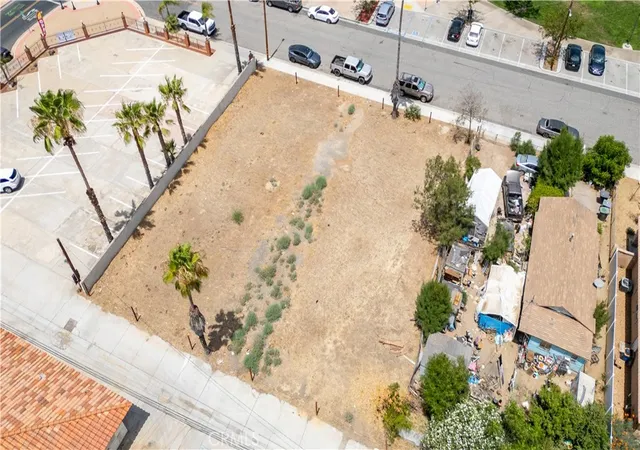 Photo 2 of Land for sale at 125 East 10th St, Perris, CA 92570 | MLS# DW26161626 | Listing updated on 2026-09-04