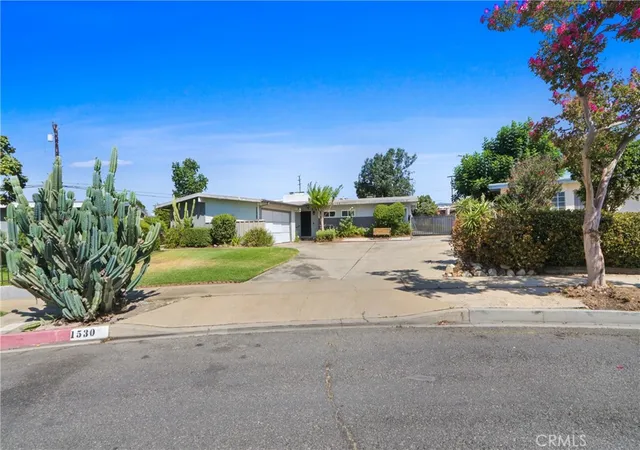 1st image of 1530 W Rosewood Ct, Ontario, CA 91762 | MLS# IV26162347