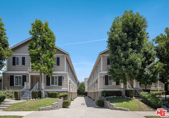 Photo 1 of Condo for sale at 154 N Meridith Ave #7, Pasadena, CA 91106 | MLS# 26860189 | Listing updated on 2026-10-06