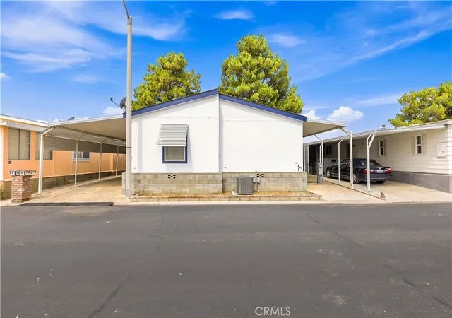 Photo 2 of Manufactured home for sale at 48303 20th Street W #85, Lancaster, CA 93534 | MLS# SR26158615 | Listing updated on 2026-10-30