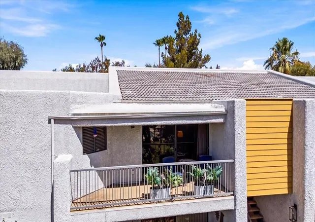 Listing Photo 5 - Condo for sale in building located at 3155 E Ramon Rd, Palm Springs, CA 92264 - Unit #906